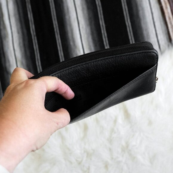 MICHAEL KORS SARATOGA CONTINENTAL ZIP AROUND WALLET - Picture 2 of 14